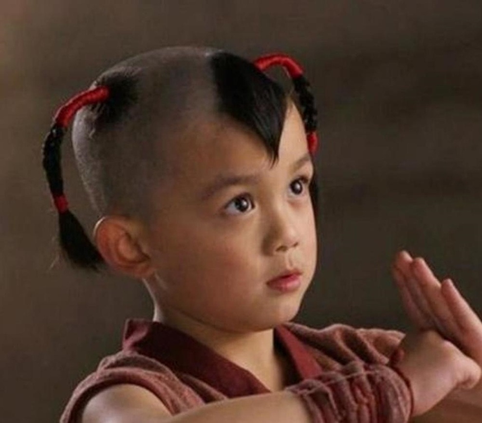Na Tra xinh trai một thời lột xác thành mỹ nam sáu múi và tài năng - 1 Na Tra xinh trai một thời lột xác thành mỹ nam sáu múi và tài năng - 1
