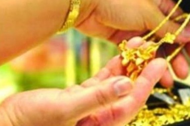 Nguyên Thống đốc NHNN: Cẩn trọng khi vay 500 tấn vàng của dân!