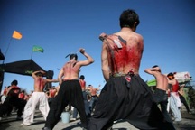 Rợn người 5 lễ hội, nghi lễ kỳ quái ở Ấn Độ