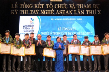 Vinh danh thợ nghề trẻ Việt Nam dự kỳ thi tay nghề Asean lần thứ 10