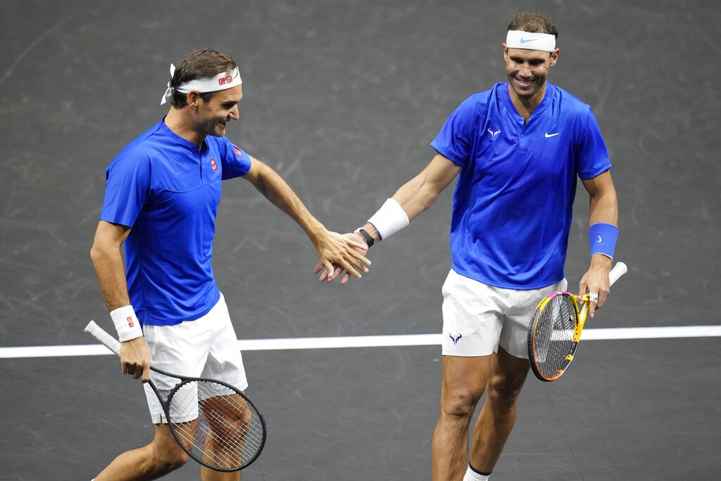 Roger Federer thua ở trận đấu cuối cùng sự nghiệp - 1 Roger Federer thua ở trận đấu cuối cùng sự nghiệp - 1