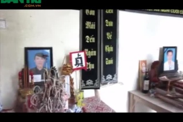 “Bố mẹ mất hết rồi, em không dám đi học đâu”