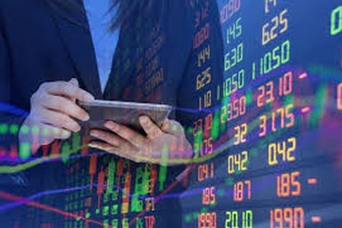 Ủy ban Chứng khoán: Không dừng giao dịch thị trường chứng khoán