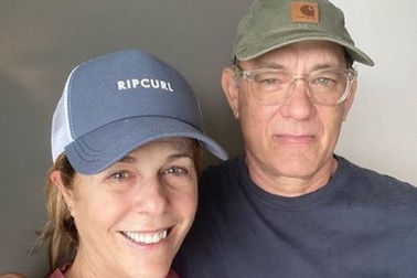 Lý giải câu nói “không có nước mắt trong môn bóng chày” của Tom Hanks