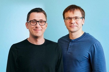 Đôi bạn cùng trở thành tỷ phú nhờ ứng dụng sửa lỗi ngữ pháp