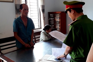 Khởi tố đối tượng nghi “ngáo đá” đâm cụ bà hàng xóm trọng thương