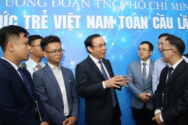 Trí thức trẻ đề xuất giải pháp phát triển Việt Nam bền vững tới 2045