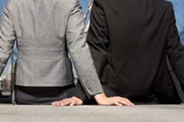 “Đón nhận” sự phản bội