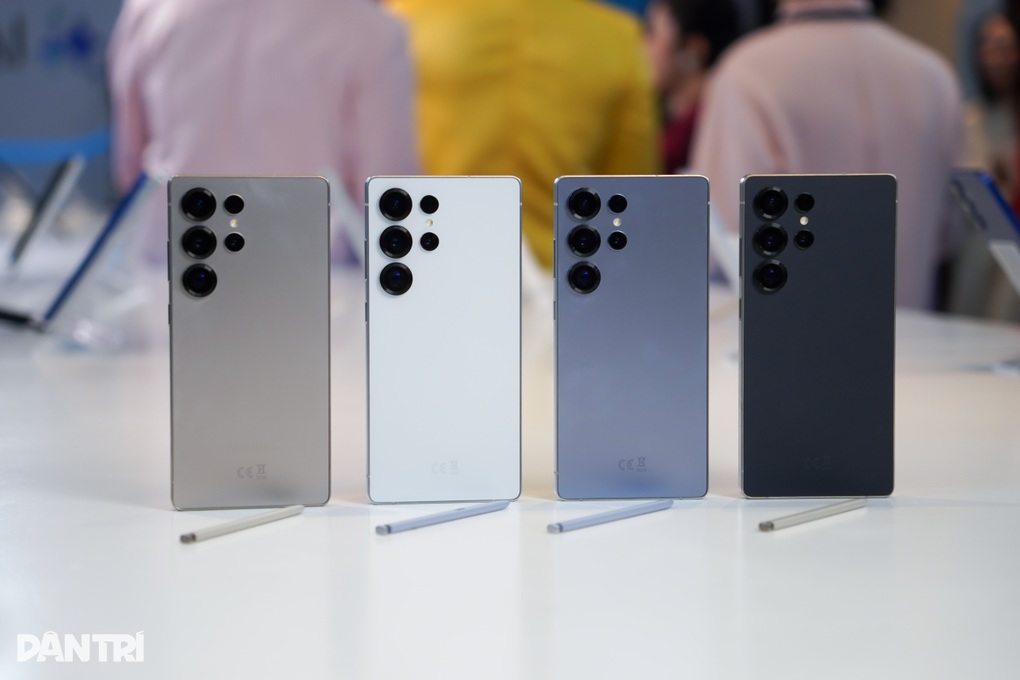 Giá Galaxy S25 Ultra giảm chục triệu đồng sau 3 tháng lên kệ tại Việt Nam - 1 Giá Galaxy S25 Ultra giảm chục triệu đồng sau 3 tháng lên kệ tại Việt Nam - 1