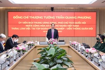 Phó Chủ tịch Quốc hội thăm và làm việc với Viettel