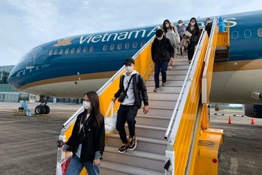 Dỡ bỏ toàn bộ hạn chế về việc vận chuyển hành khách bằng đường hàng không