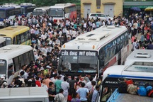 Bài 10: Nóng bỏng "kẻ ở, người đi" vụ “vỡ trận” bến xe Mỹ Đình