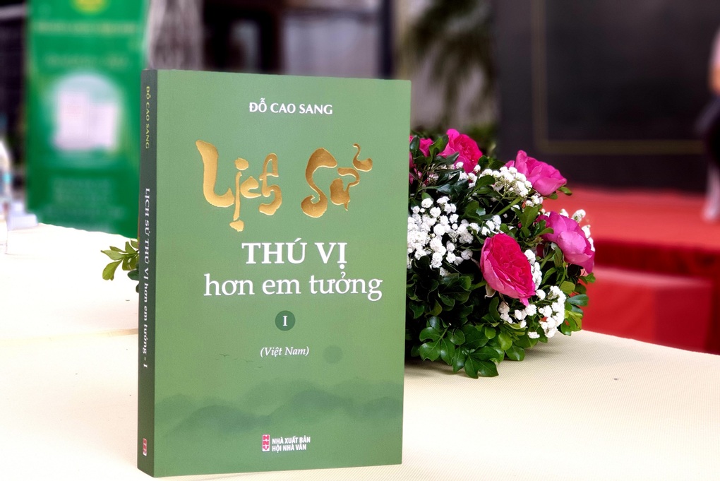 Tủ sách ELYH ra mắt 2 cuốn sách đặc sắc nhân dịp 20/11 - 2 Tủ sách ELYH ra mắt 2 cuốn sách đặc sắc nhân dịp 20/11 - 2