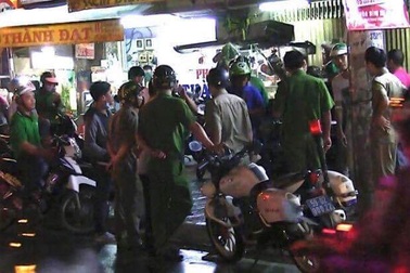 "Cuộc chiến" xe ôm: "Lạnh người" từ những chuyến xe đêm ở vùng đất dữ