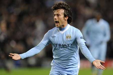 Man City sắp trọng thưởng cho David Silva