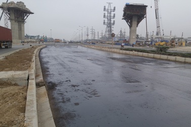 Vụ thảm nhựa đường giữa trời mưa: Bóc lên làm lại