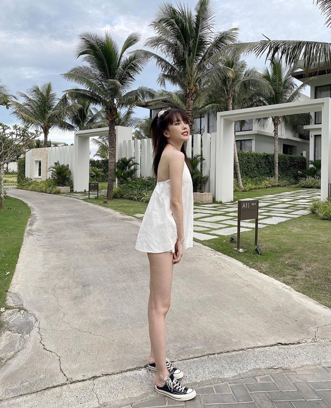 Sơn Tùng và Thiều Bảo Trâm lộ bằng chứng cùng đi du lịch, nhưng sao lại cho dân tình một cú lừa thế này? - Ảnh 4. Sơn Tùng và Thiều Bảo Trâm lộ bằng chứng cùng đi du lịch, nhưng sao lại cho dân tình một cú lừa thế này? - Ảnh 4.