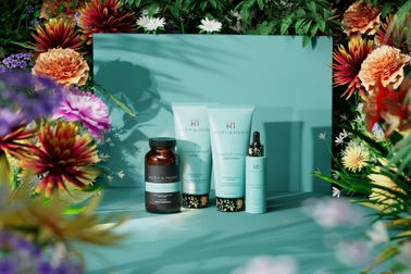 Tìm hiểu cấu trúc tóc và nguyên nhân gây rụng tóc, chuyên gia khuyên gì?