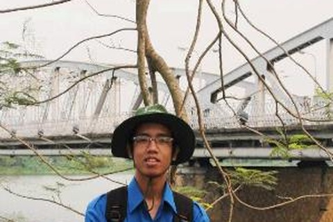 Thủ khoa khối C “bật mí” kinh nghiệm cho kỳ thi ĐH 2013