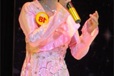 Vẫn chưa thấy gương mặt nào cá tính!