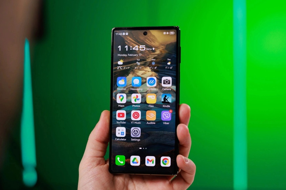 Đánh giá Huawei Mate XT: Điện thoại biến thành máy tính bảng - 4 Đánh giá Huawei Mate XT: Điện thoại biến thành máy tính bảng - 4