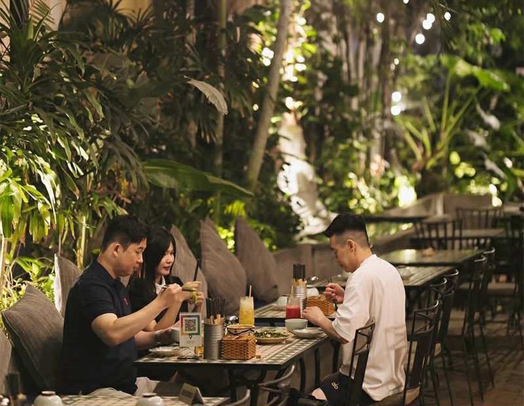 Top 5 nhà hàng xanh mát, gần gũi thiên nhiên giữa lòng TPHCM - 9 Top 5 nhà hàng xanh mát, gần gũi thiên nhiên giữa lòng TPHCM - 9