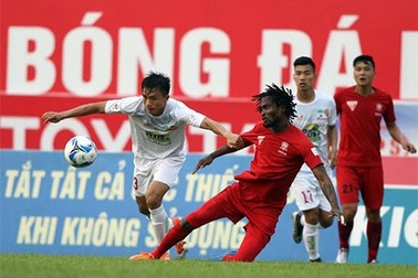 HA Gia Lai thắng Hải Phòng trong trận cầu bạo lực