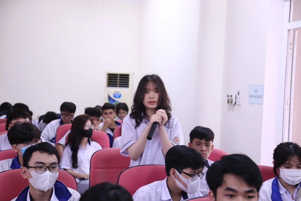 Chọn ngành phù hợp hay chọn trường theo độ hot? - 3 Chọn ngành phù hợp hay chọn trường theo độ hot? - 3