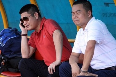 Bầu Thuỵ: "Trọng tài sợ bầu Đức, nên gây ức chế cho đối thủ của HA Gia Lai"