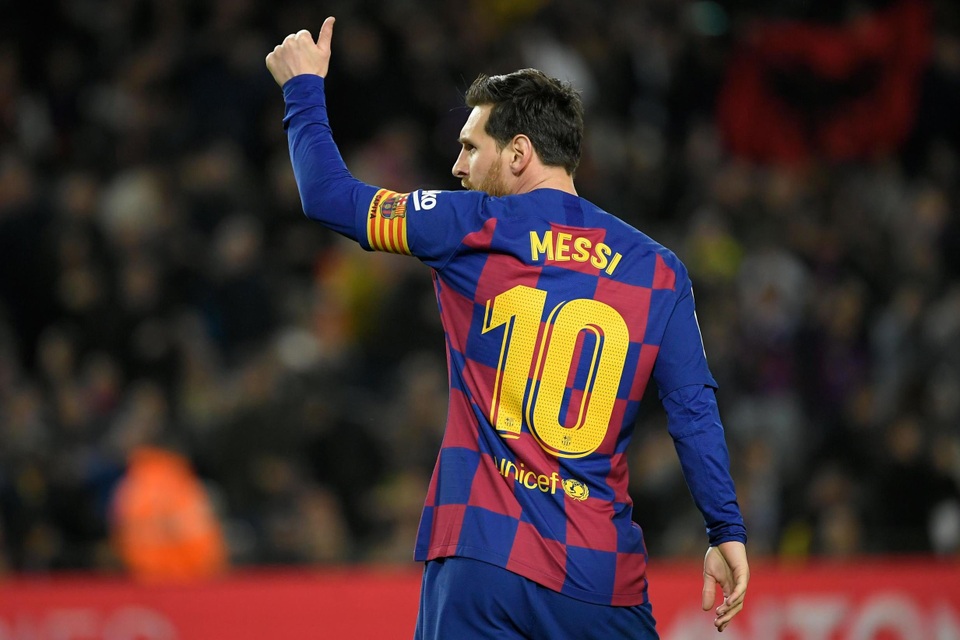 10 cầu thủ kiếm tiền nhiều nhất thế giới: Messi qua mặt Ronaldo - 2 10 cầu thủ kiếm tiền nhiều nhất thế giới: Messi qua mặt Ronaldo - 2