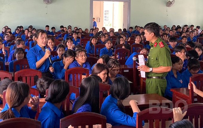 Bình Định: Chủ động phòng ngừa, ngăn chặn và phối hợp đấu tranh phòng, chống tội phạm mua bán người - Ảnh 2.