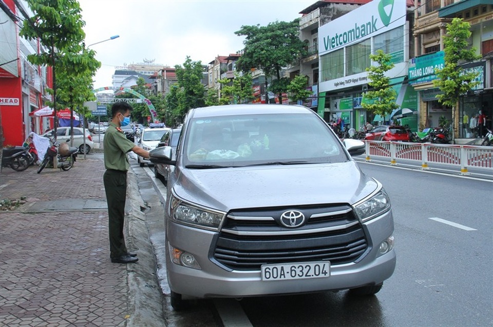 Lái xe từ Nha Trang tới Lào Cai đón 10 người Trung Quốc nhập cảnh trái phép - 2 Lái xe từ Nha Trang tới Lào Cai đón 10 người Trung Quốc nhập cảnh trái phép - 2