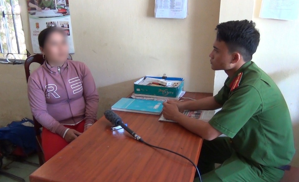 Ngăn chặn kịp thời vụ chuyển tiền cho “em rể ngoại quốc” - 1 Ngăn chặn kịp thời vụ chuyển tiền cho “em rể ngoại quốc” - 1