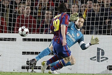 Messi gia nhập nhóm “kỷ lục gia” tại Champions League