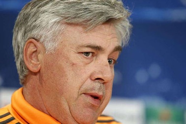 Ancelotti đáp trả Guardiola: “Chúng tôi không phải kẻ ngốc”