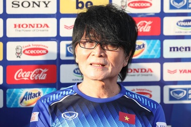 Bác sĩ Choi nói gì về chấn thương của Đình Trọng?