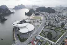 Quảng Ninh lý giải đề xuất thu phí đến 600.000 đồng/người đi vịnh Hạ Long