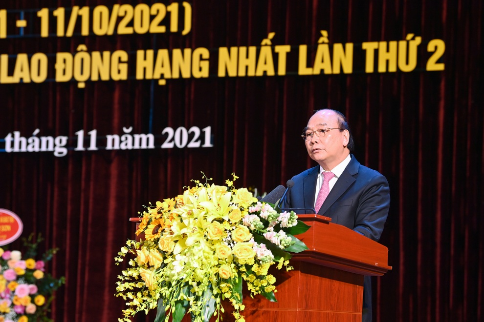 Chủ tịch nước: Nghề giáo bình dị mà cao quý, không chói chang mà lấp lánh - 1 Chủ tịch nước: Nghề giáo bình dị mà cao quý, không chói chang mà lấp lánh - 1