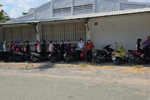 350 công nhân ngừng việc vì doanh nghiệp hỗ trợ chưa thỏa đáng