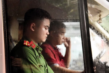 Vụ trường Gateway: Tài xế Phiến xuất hiện ở buổi thực nghiệm hiện trường