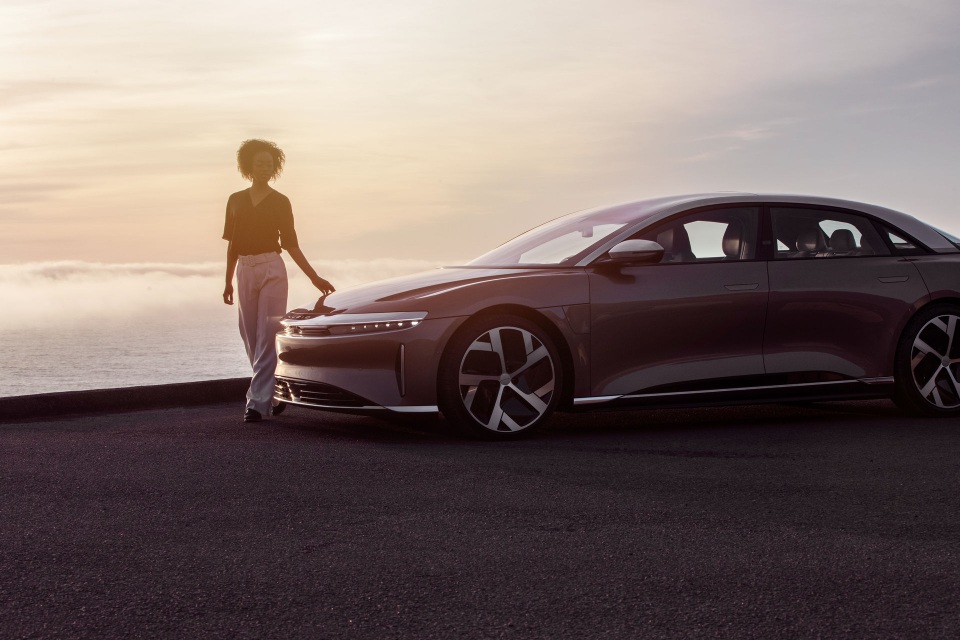 Sedan thể thao chạy điện Lucid Air - đối thủ cực gắt của Tesla - 21 Sedan thể thao chạy điện Lucid Air - đối thủ cực gắt của Tesla - 21