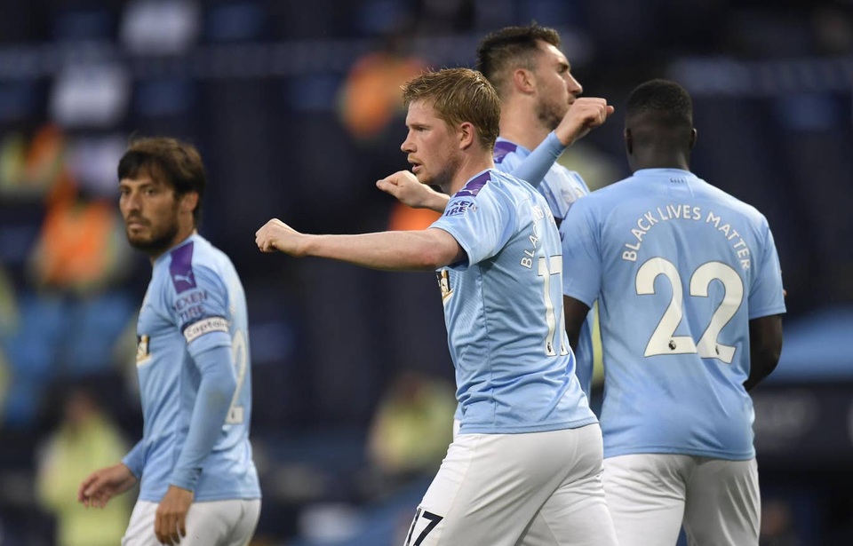 Man City 3-0 Arsenal: David Luiz trở thành tội đồ - 2 Man City 3-0 Arsenal: David Luiz trở thành tội đồ - 2