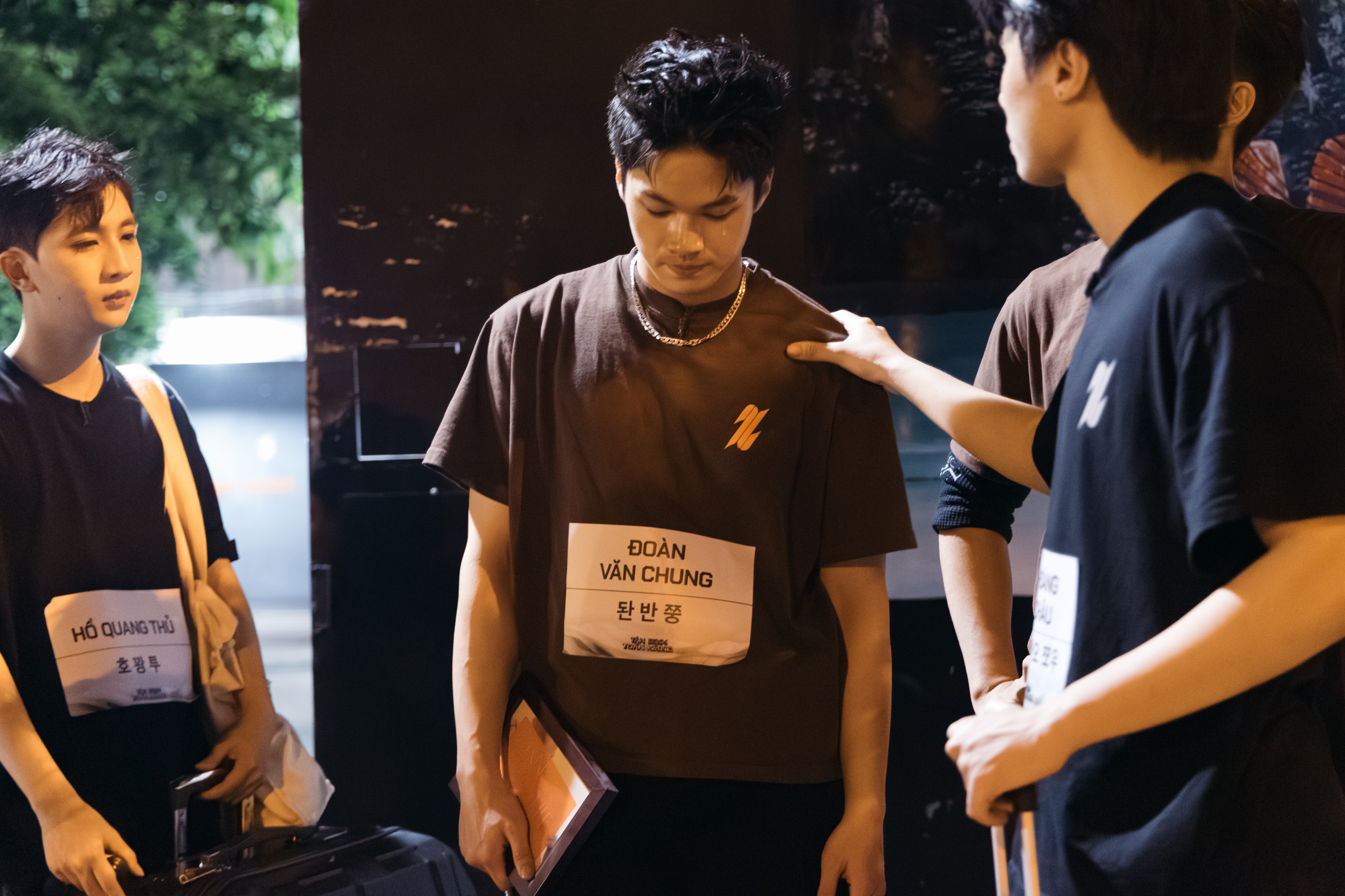 S.T Sơn Thạch thất vọng vì thí sinh có thẻ vàng ra về sớm - 3