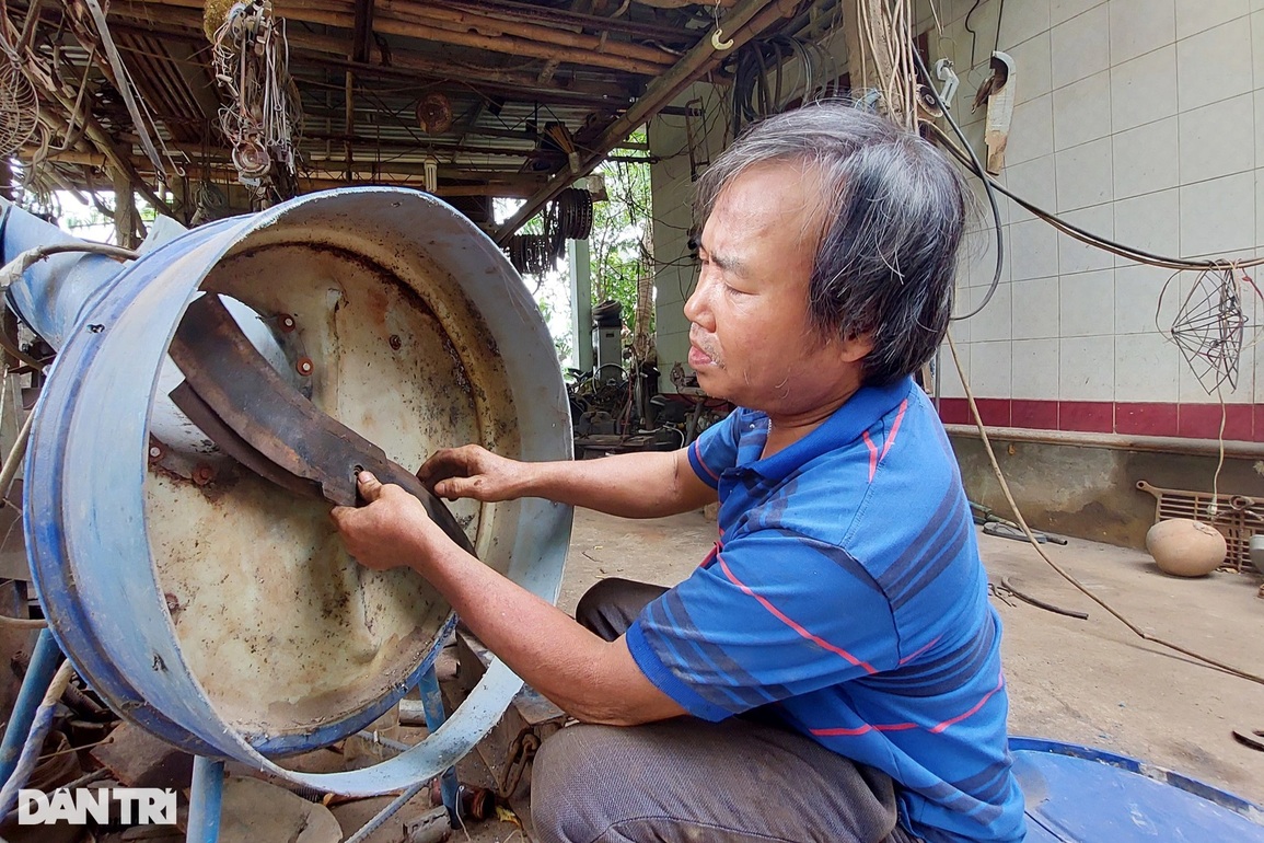 Từ thợ sửa xe đạp đến nhà sáng chế nổi tiếng khắp vùng xứ Nẫu - 1 Từ thợ sửa xe đạp đến nhà sáng chế nổi tiếng khắp vùng xứ Nẫu - 1