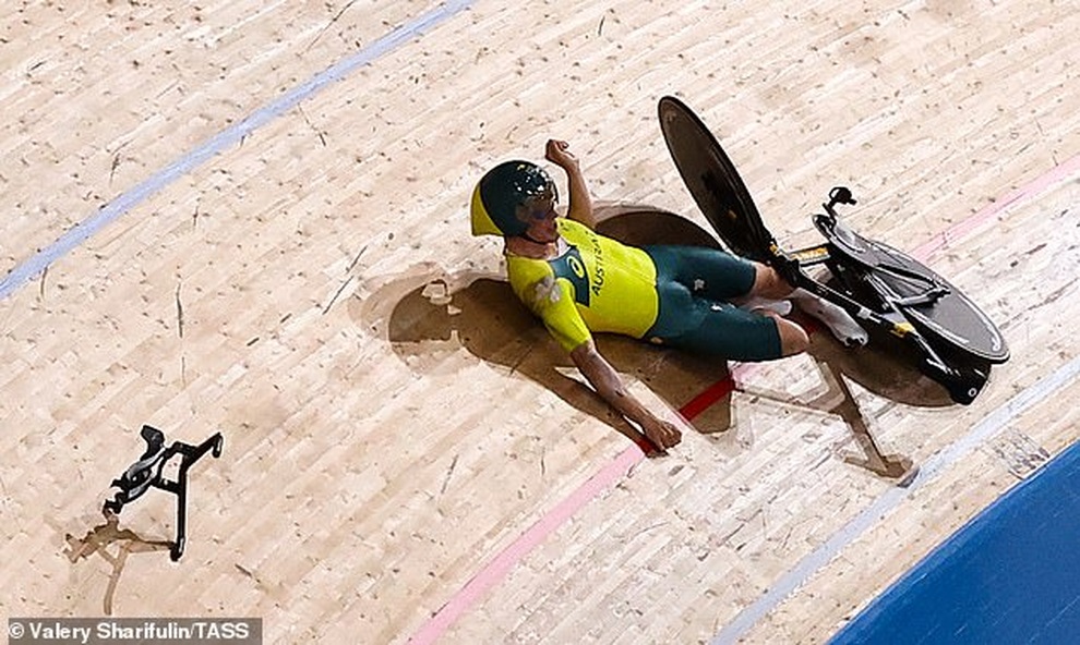 Những tai nạn cười ra nước mắt ở Olympic: Nhảy cầu 0 điểm, đi bộ về đích - 1 Những tai nạn cười ra nước mắt ở Olympic: Nhảy cầu 0 điểm, đi bộ về đích - 1