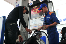 Xăng E5 đã chiếm tới hơn 60% tổng lượng tiêu thụ