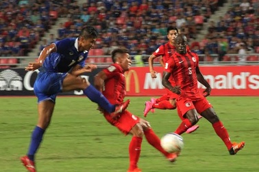 Thái Lan khởi động thiếu hoàn hảo trước cuộc đấu với đội tuyển Việt Nam