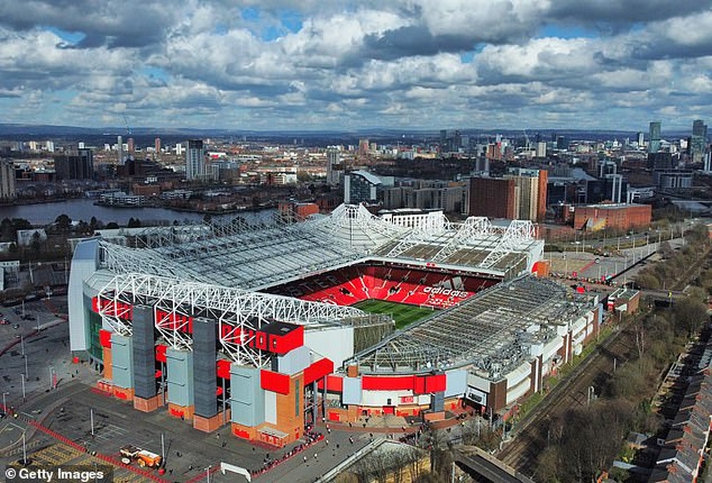Nhóm tỷ phú Qatar tự tin thâu tóm Man Utd trong 6 tuần - 2 Nhóm tỷ phú Qatar tự tin thâu tóm Man Utd trong 6 tuần - 2