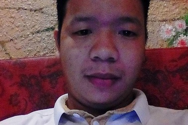 Một phụ nữ bị tống tiền bằng 'clip nóng' sau khi facebook bị hack