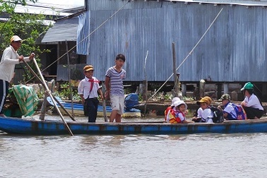 Chuyện học ở miền sông nước Cà Mau 